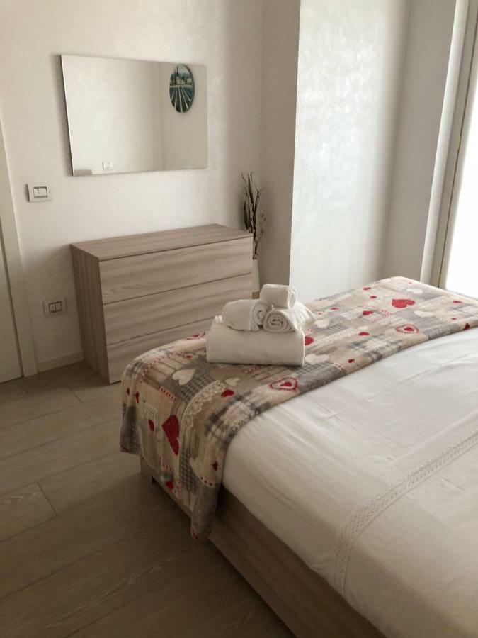 Appartamenti Agli Ulivi Peschiera del Garda Kültér fotó