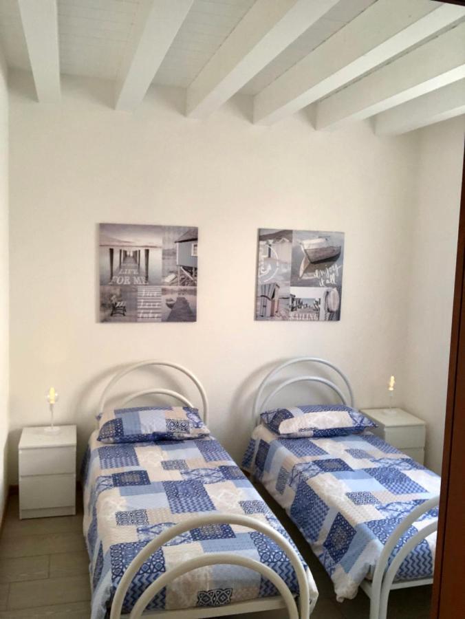 Appartamenti Agli Ulivi Peschiera del Garda Kültér fotó