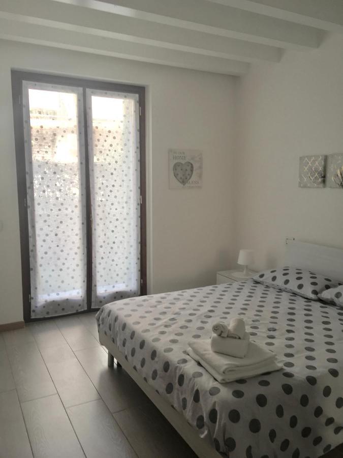 Appartamenti Agli Ulivi Peschiera del Garda Kültér fotó