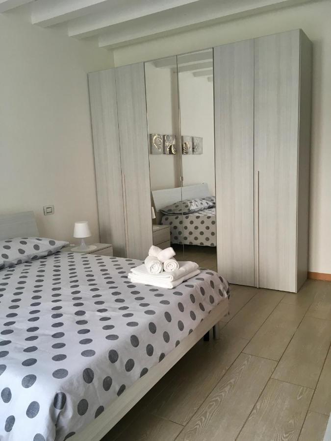 Appartamenti Agli Ulivi Peschiera del Garda Kültér fotó